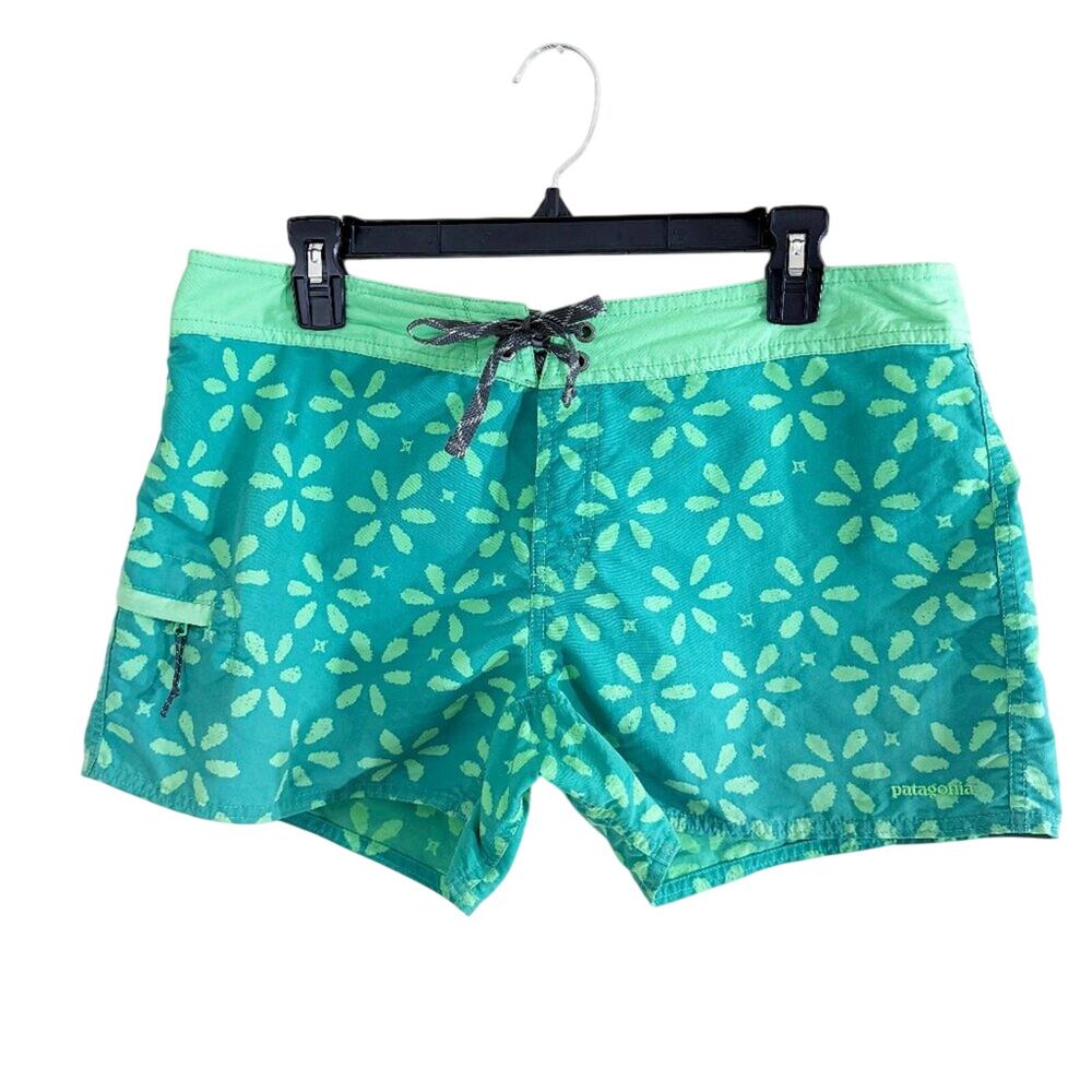 Patagonia Green Floral Print Board Shorts Women's Size 14 EUC